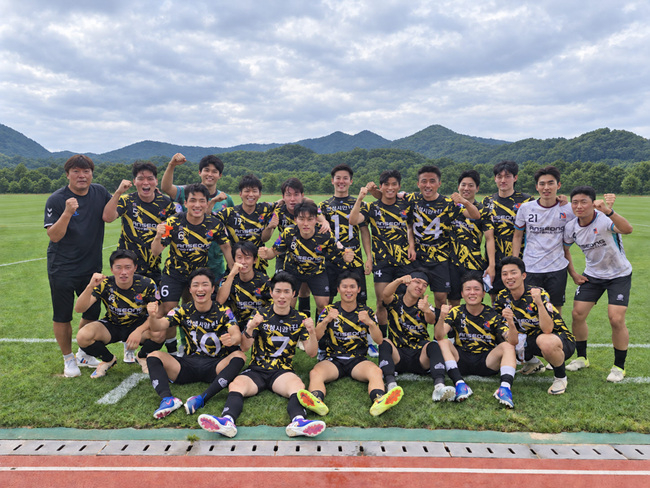 6 (체육평생학습과) 안성시민축구단 K5 경기도리그 2년 연속 정상.jpg
