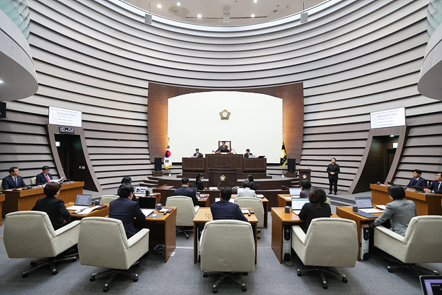 광주시의회, 제321회 제2차 정례회 개회… 내년 본예산 등 처리
