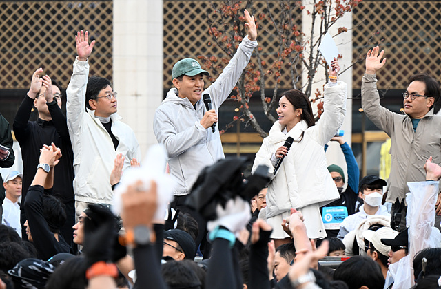 오세훈 시장, 23일(일) ‘2025 YTN 서울투어 마라톤’ 출발식 참석