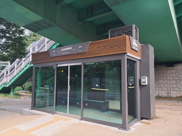 안성시, 버스정류장 스마트 쉘터 한파쉼터로 운영