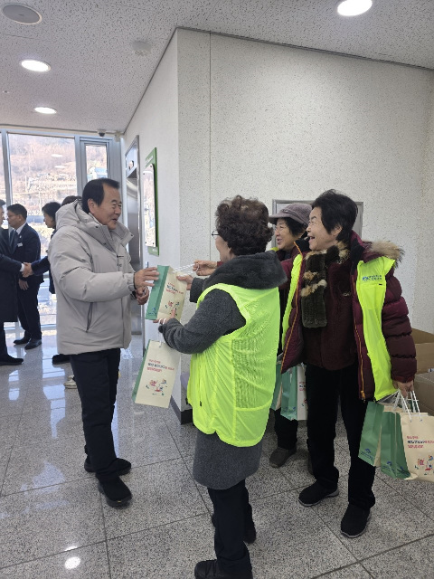 강하면, 2026년 새해맞이 복지위기가구 발굴 위한 틈새 홍보 실시
