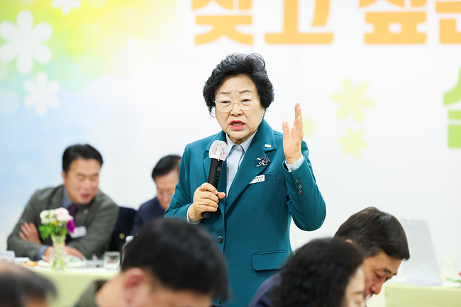 [기획] 현장에서 답을 찾다… 김경희표 ‘소통 행정’이 그려낸 이천의 미래