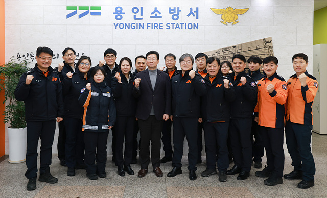 이상일 용인특례시장, 설 앞두고 군부대·소방서 위문 방문