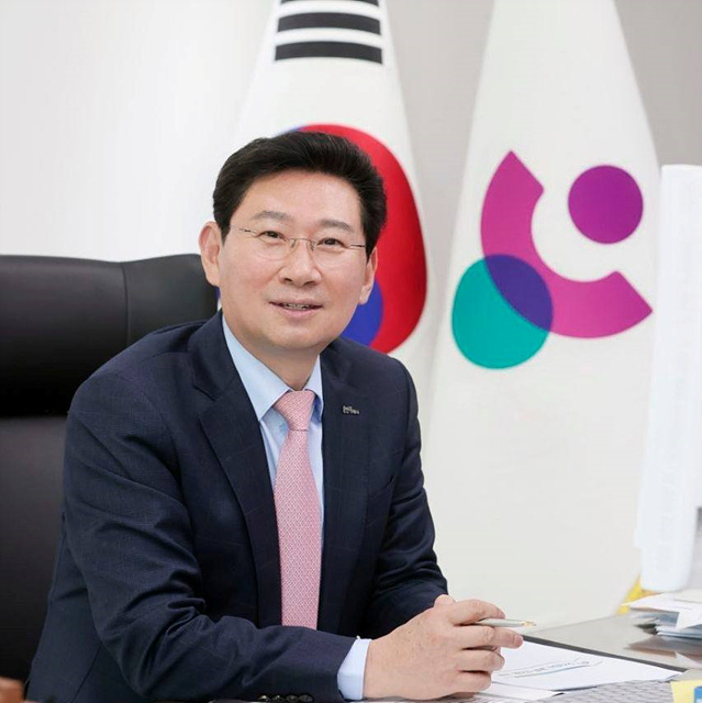 이상일 용인특례시장, 용인 성복고 학생 유승은 선수의 동계올림픽 동메달 획득 축하