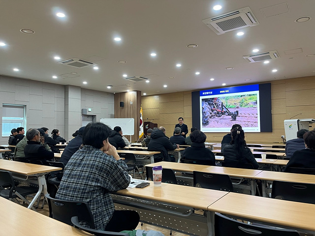 여주시 시설채소연구회 기술보급확산지원을 위한 토양관리기술 교육 추진