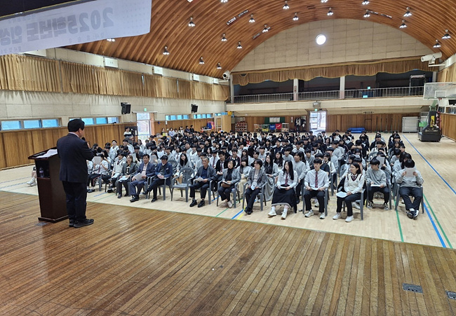이천 교육의 자부심으로 우뚝 선 ‘마장고의 기적’