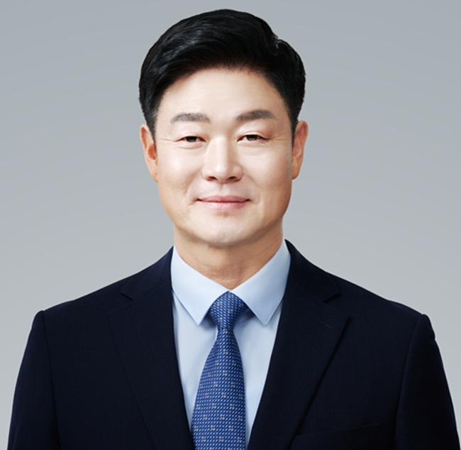 더불어민주당 원주시장 후보 구자열, 당내 경선 과반 득표로 “최종 확정“