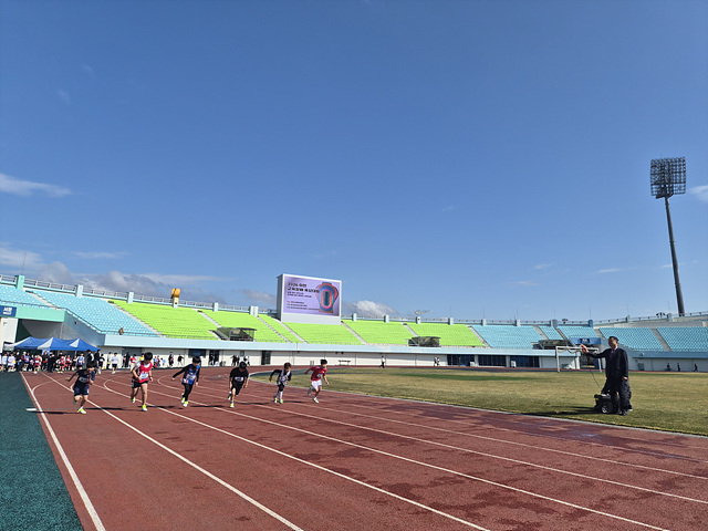 이천교육지원청, 기록을 넘어 존중으로, 2026 이천교육장배 육상대회 성료