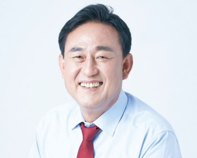 [속보] 국민의힘 여주시장 후보 이충우 공천 확정… ‘재선 가도’ 청신호