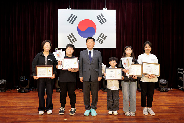 “아이들이 눈치 보지 않고 뛰어놀 수 있는 도시를 만들겠습니다”