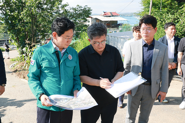 이상일 용인특례시장, 처인구 집중호우 피해 현장 점검...“추가 붕괴 대비 철저 주민 불편 최소화”