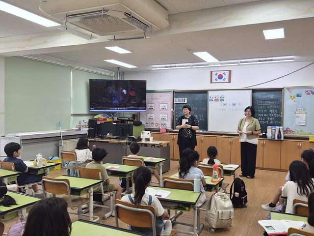 이천시 아동권리 옴부즈퍼슨, 초등학교 찾아 아동권리 캠페인 실시