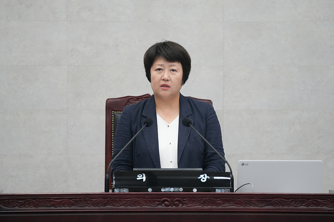 제9대 안성시의회 첫 임시회 개회… 반인숙 의장 “건강한 협치로 신뢰받는 의회 만들 것”