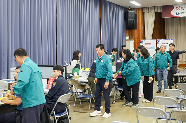 여주시의회, 을지연습장 찾아 근무자 격려