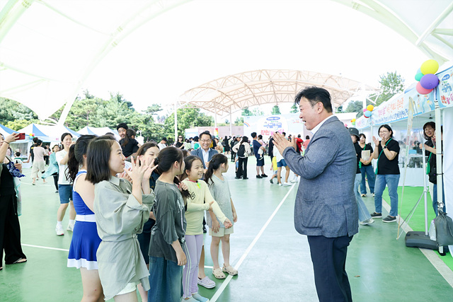 2026년 이천시 「찾아가는 싱글벙글 팝업 놀이터」 성황리 개최