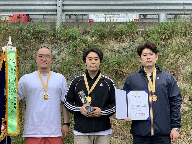 사진(좌측부터 박태준 오창윤 한대윤 선수).jpg