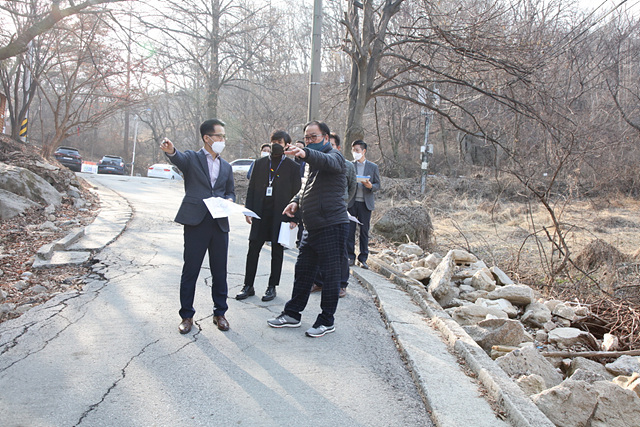 16 210310 죽주산성 현장.jpg