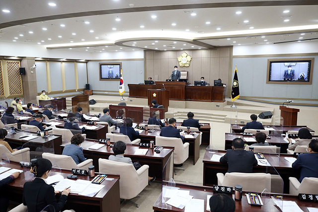 20210422_수원시의회 제359회 임시회 폐회.jpg