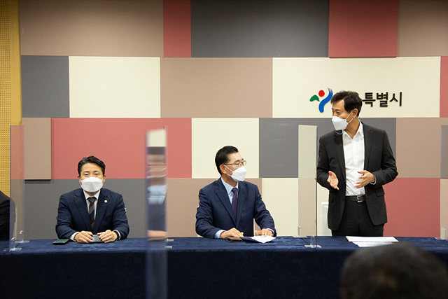 간담회3(광역교통문제 답변).jpg