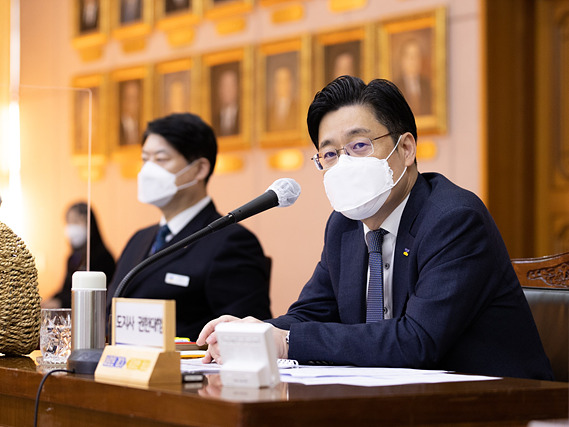 11월 확대간부회의(오병권 경기도지사 권한대행).jpg