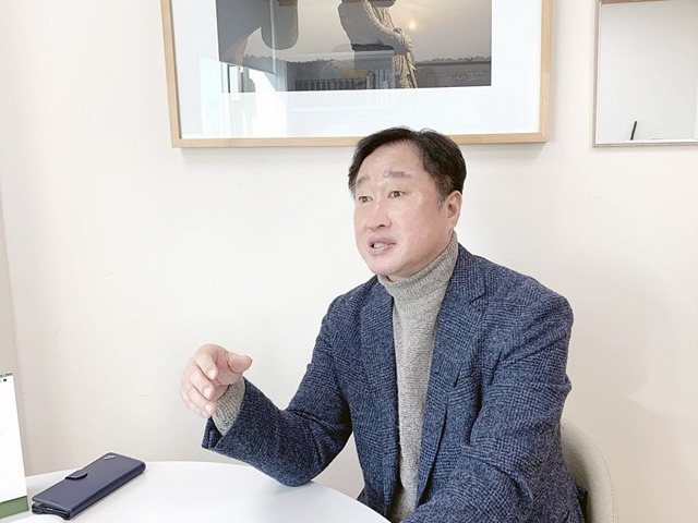 붙임2_김준혁 혁신위원 인터뷰사진.jpg