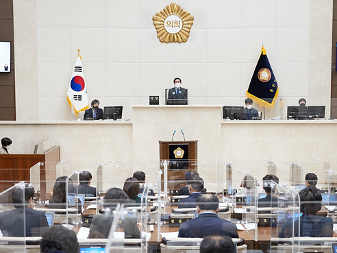 20220207 용인시의회, 제261회 임.jpg