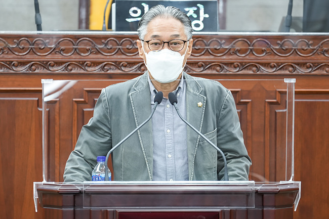 2022.04.14. 제272회 노원구의회 임시회 제2차 본회의-8.jpg