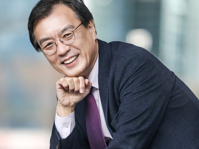 김거성 사진 3.jpg