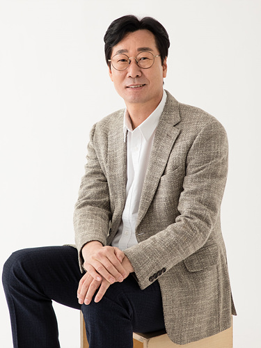220508 정명근후보 어버이날.jpg