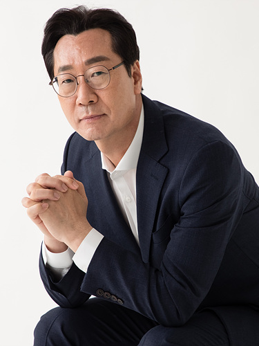 정명근 후보 사진.jpg