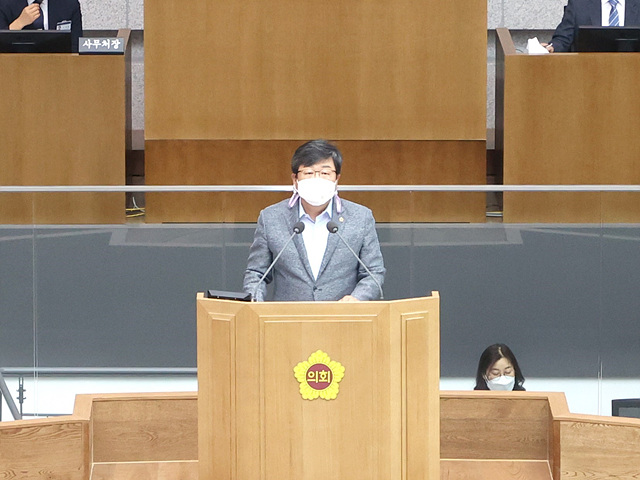 220614 송치용 의원, 나눔의집 할머니 인권보호 촉구 5분자유발언 (2).jpg