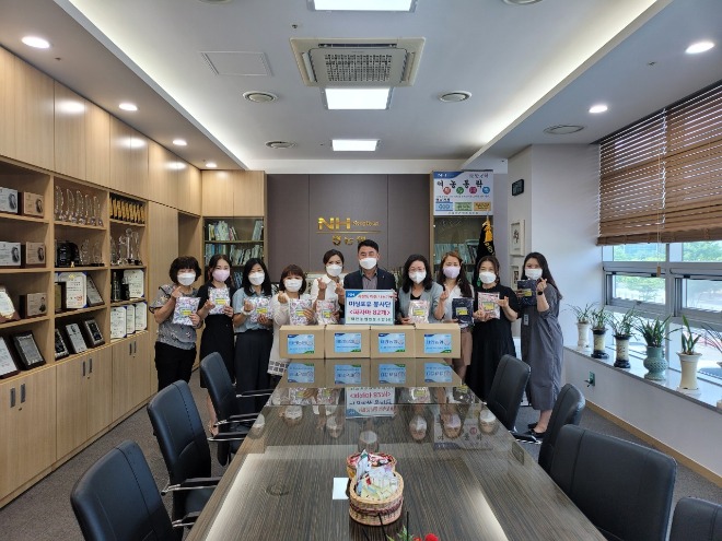 b_b0cUd018svcihgdmtt9ukfx_drm24t.jpg