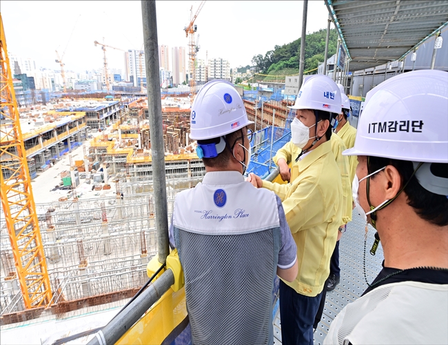 1. 차준택 부평구청장, 장마철 대비 인명피해 우려지역 현장점검 실시.JPG