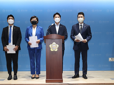 220802 더불어민주당, 임태희 교육감 통합교육지원청 분리 추진 환영.jpg