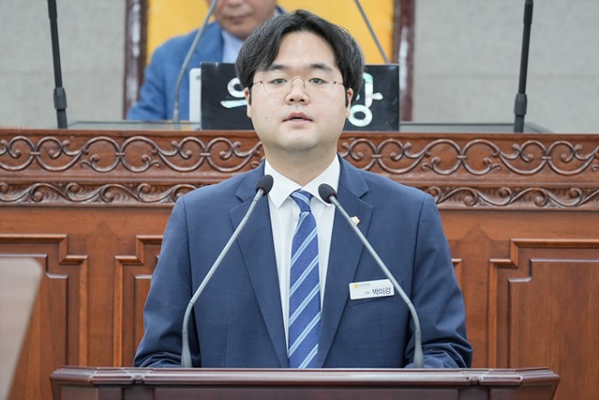 2022.08.26. 제274회 노원구의회 임시회 제1차 본회의-43.jpg