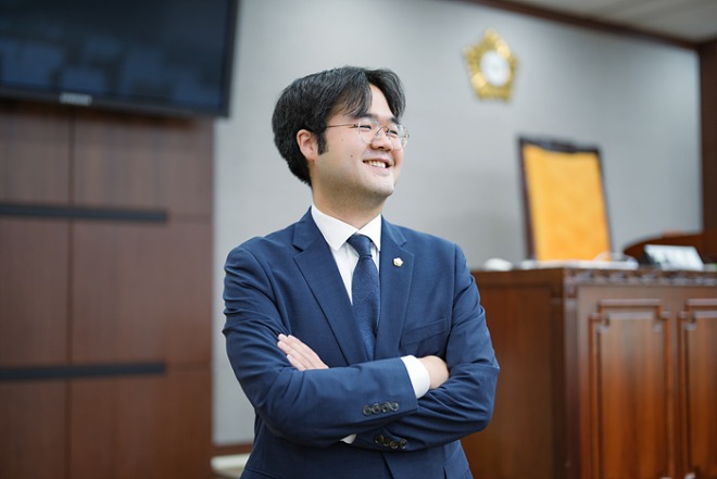 박이강_프로필_1.jpg
