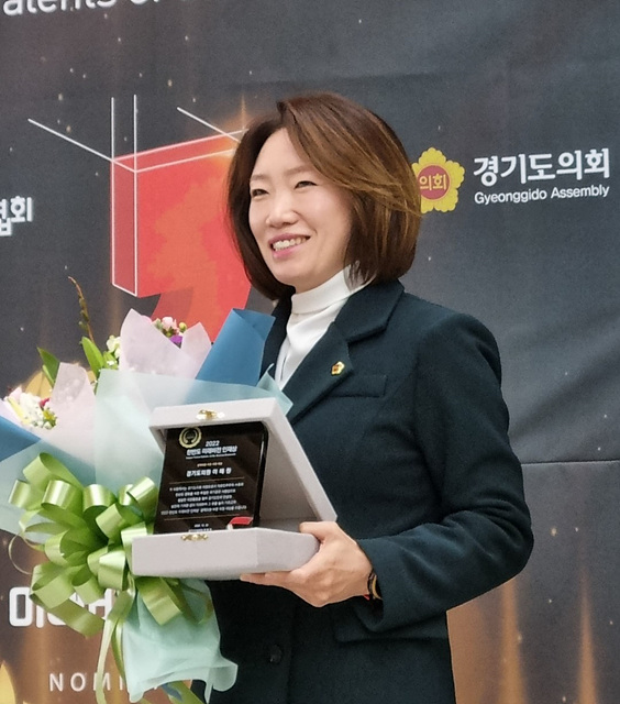 KakaoTalk_20221222_194314740_01 (1).jpg