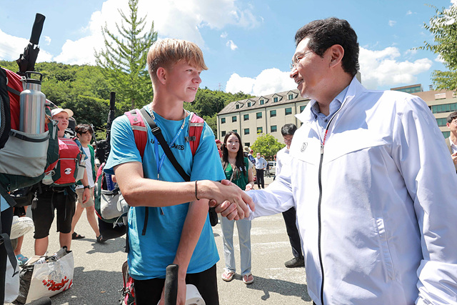이상일 용인특례시장이 지난 8일 잼.jpg