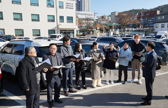 20231124 행정사무감사 현지확인(자치행정위원회).jpg