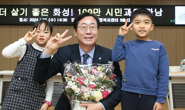 1-3. 100만 시민과의 만남.jpg