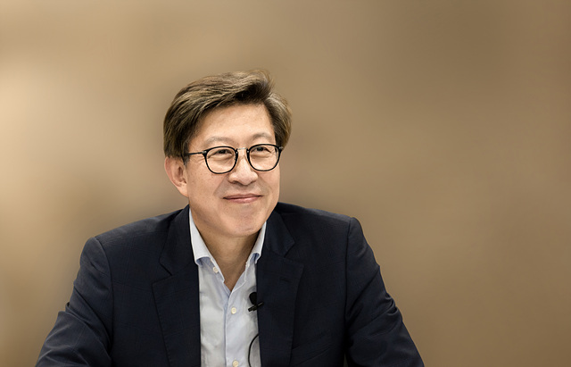 ★박형준 부산시장 공식사진(가로판).jpg