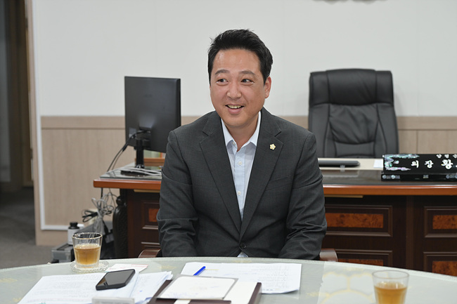 03 지역 단체와의 소통 간담회.jpg
