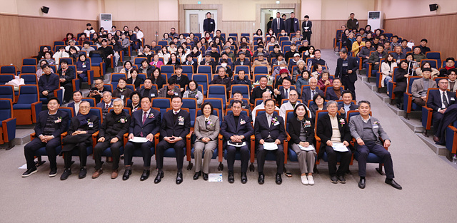 1-2. (전략)보도자료 사진(한경국립대 공공의대 유치를 위한 시민 대통합 대회 성료).jpg