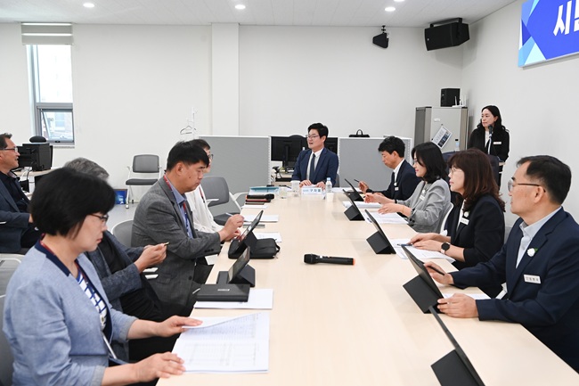 준비위원회 사진 (3)vv.jpg