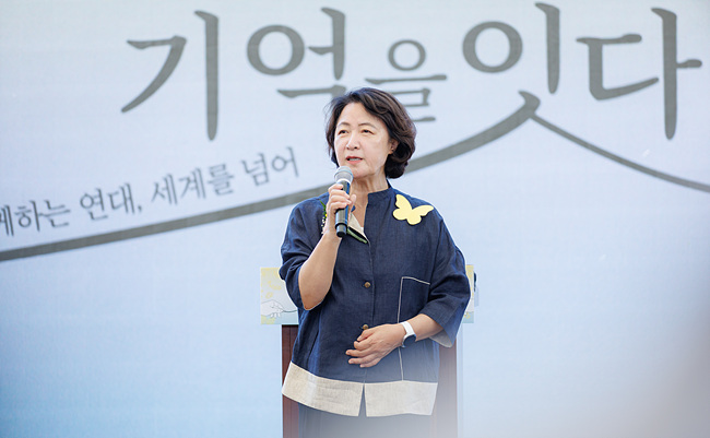 57abc2a6-36b9-4ce9-a641-d30f0ea95ecc.jpg